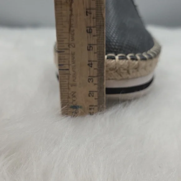 Jennifer Lopez Black Snakeskin Studed Espadrilles Size 7.5 - Picture 11 of 12